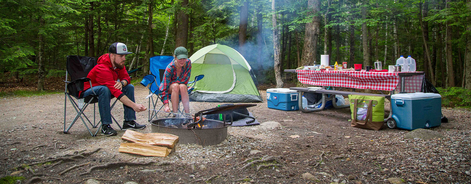 couple camping in crawford notch